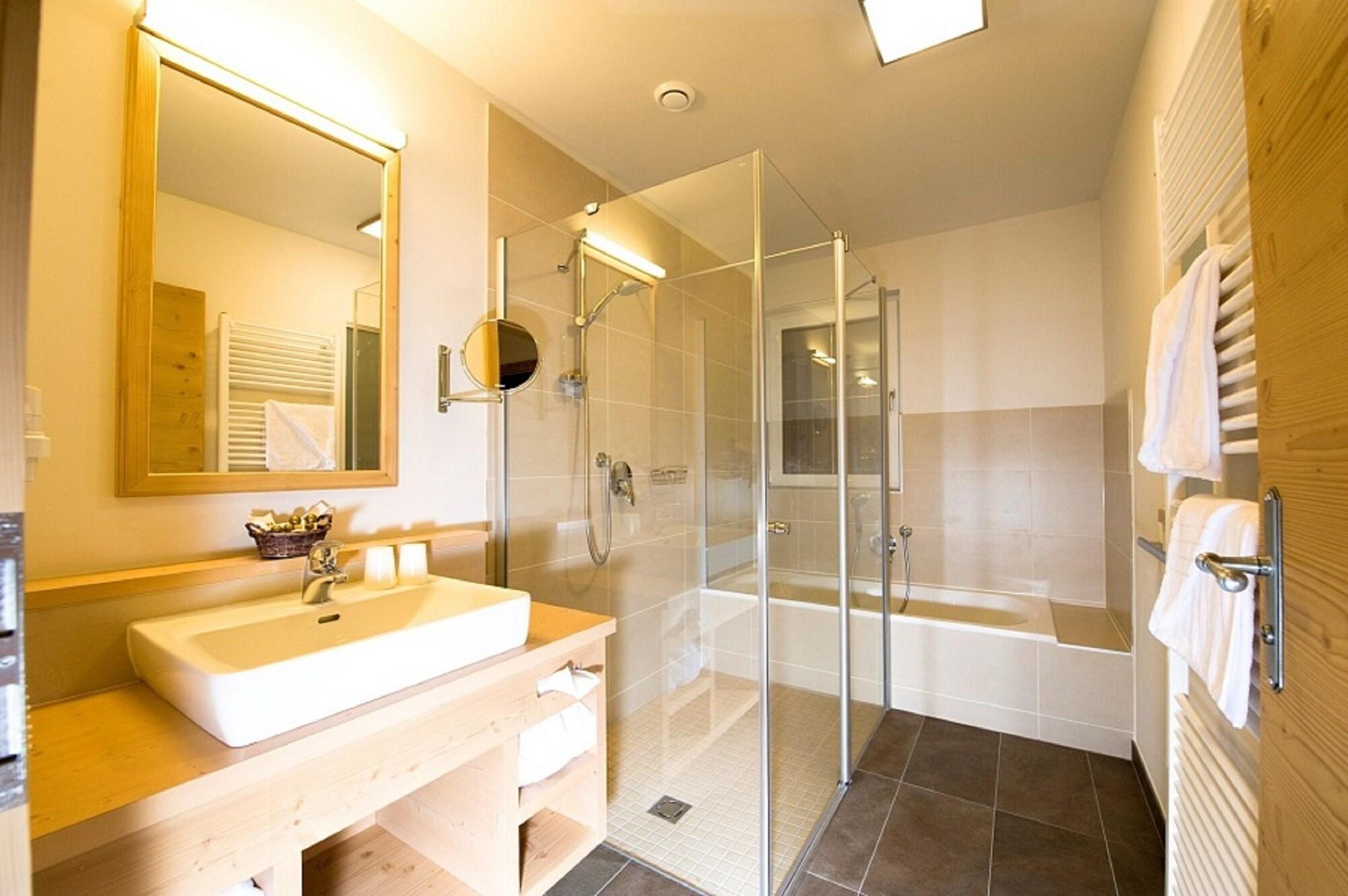 Hotel Feldwebel Зелль Екстер'єр фото