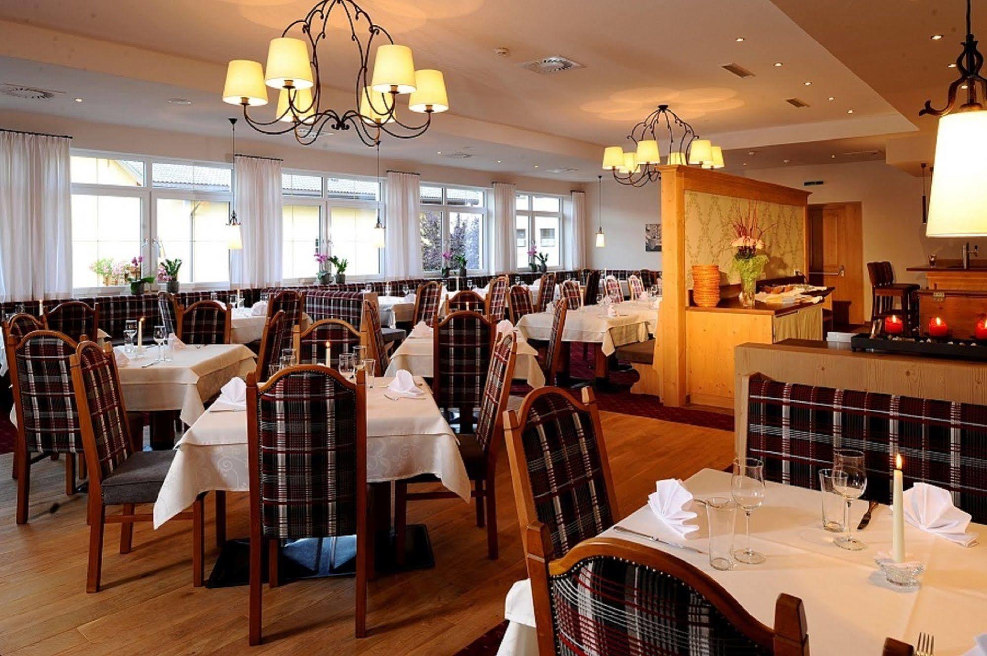 Hotel Feldwebel Зелль Екстер'єр фото